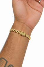 Load image into Gallery viewer, 10K Yellow Gold Hollow Cuban Link Bracelet – 9mm