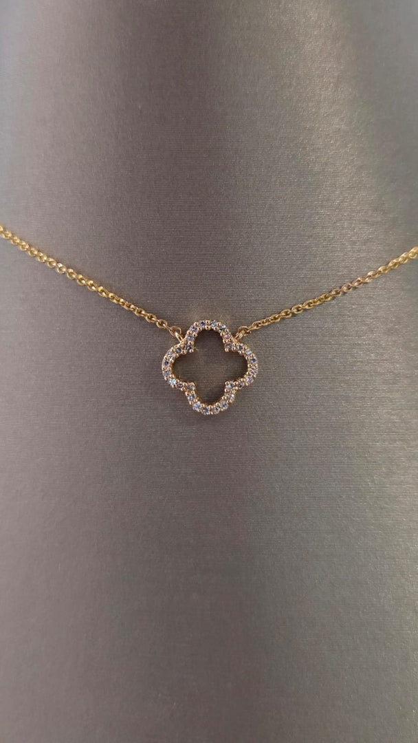 Small Clover Pendant