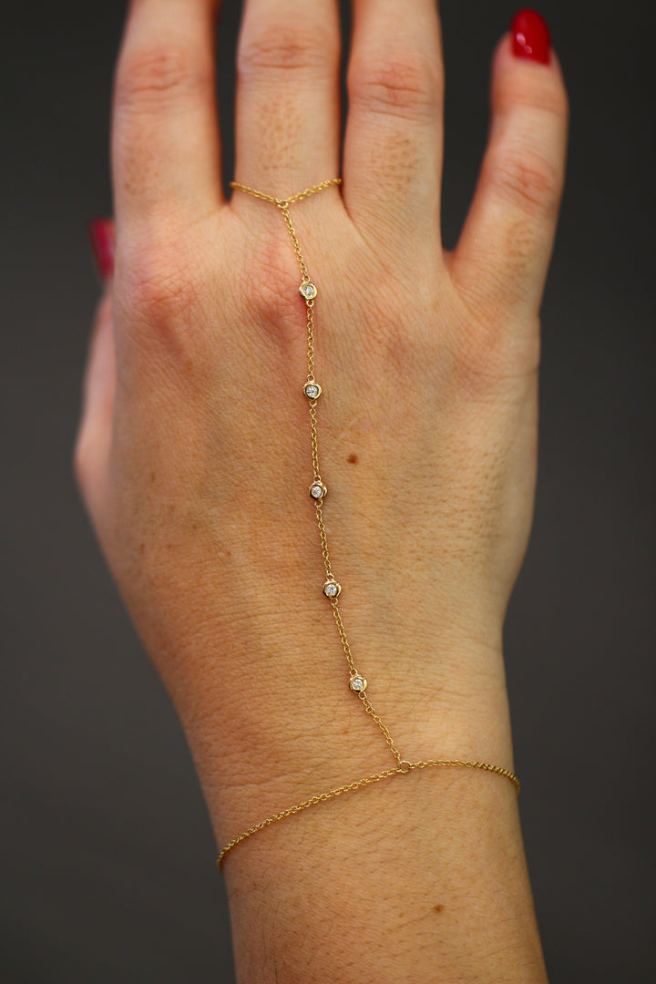 5 Diamond Beza Hand Chain