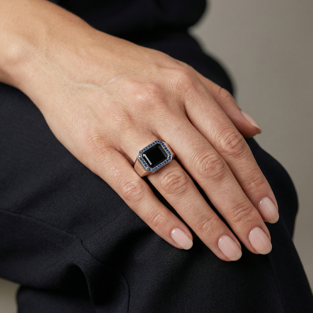The Edward Avedis Midnight Collection Signet Ring - Horizon